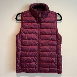 J. Crew puffer vest burgundy size XS